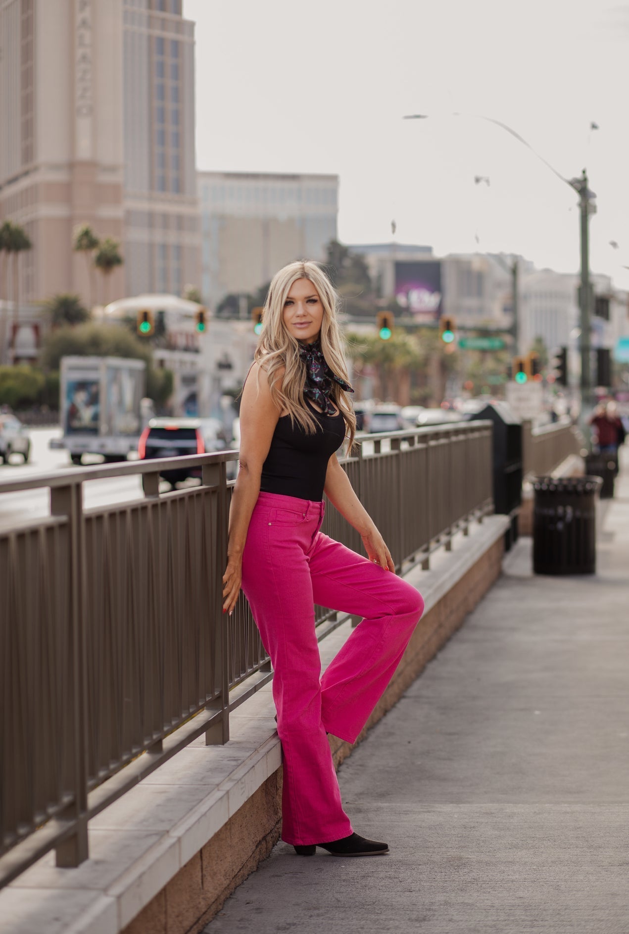 Walking West Denim Pink