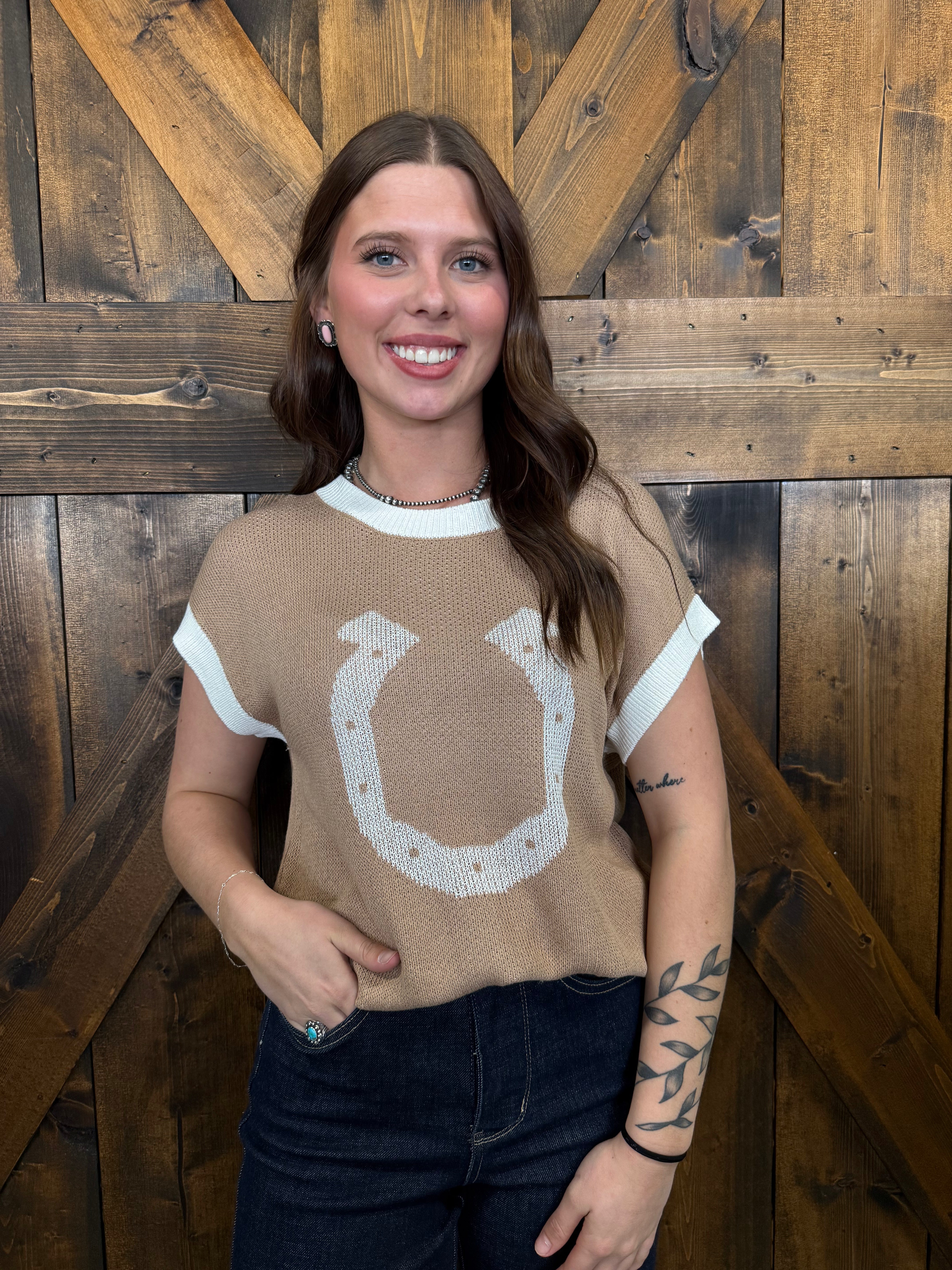 Beige Horse Shoe Contrast Trim Short Sleeve Sweater Top