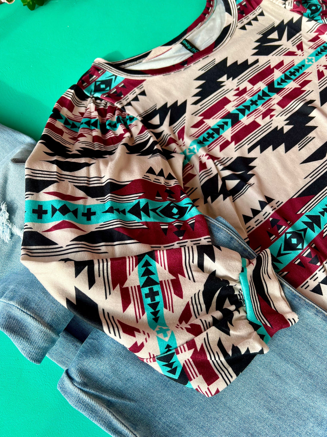 PLUS Aztec Mountain Top