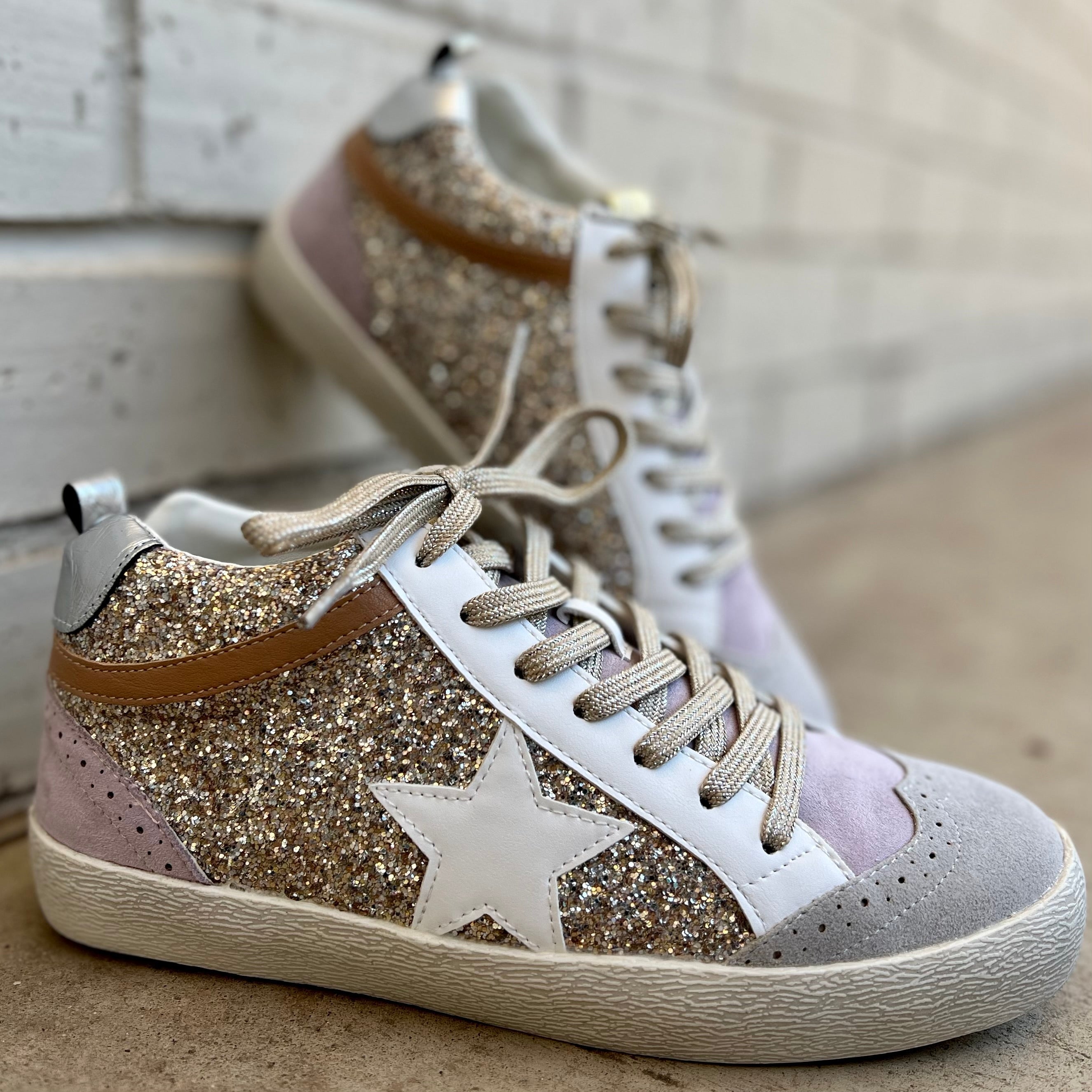 Oxford Lilacs & Gold Sneakers*