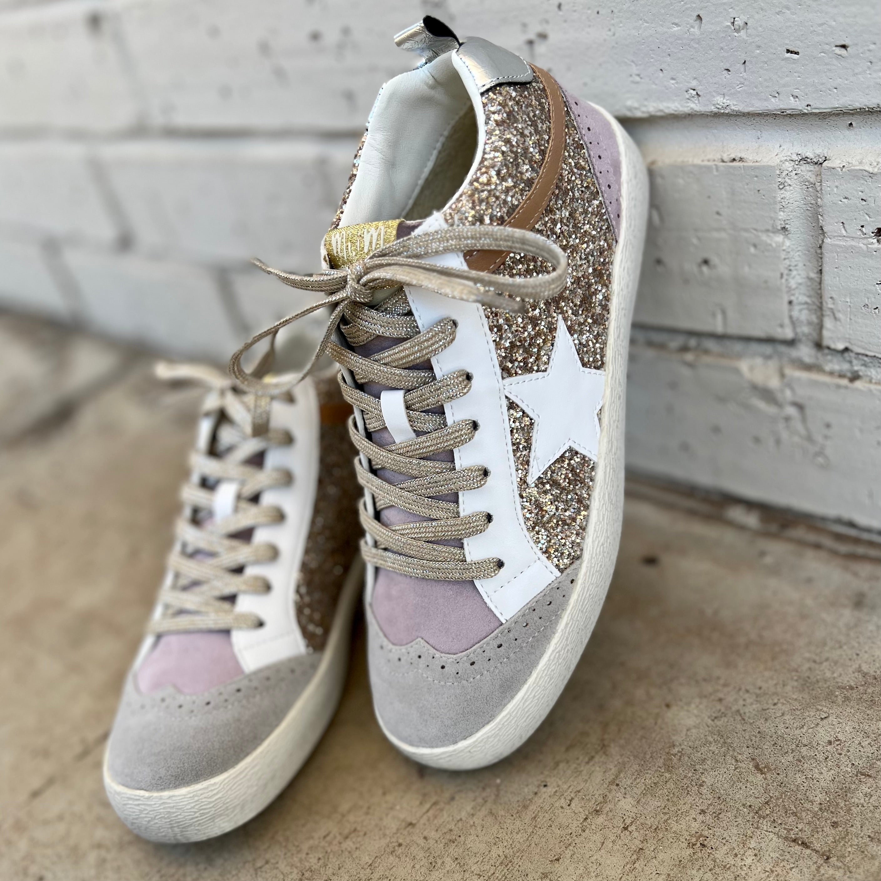 Oxford Lilacs & Gold Sneakers*