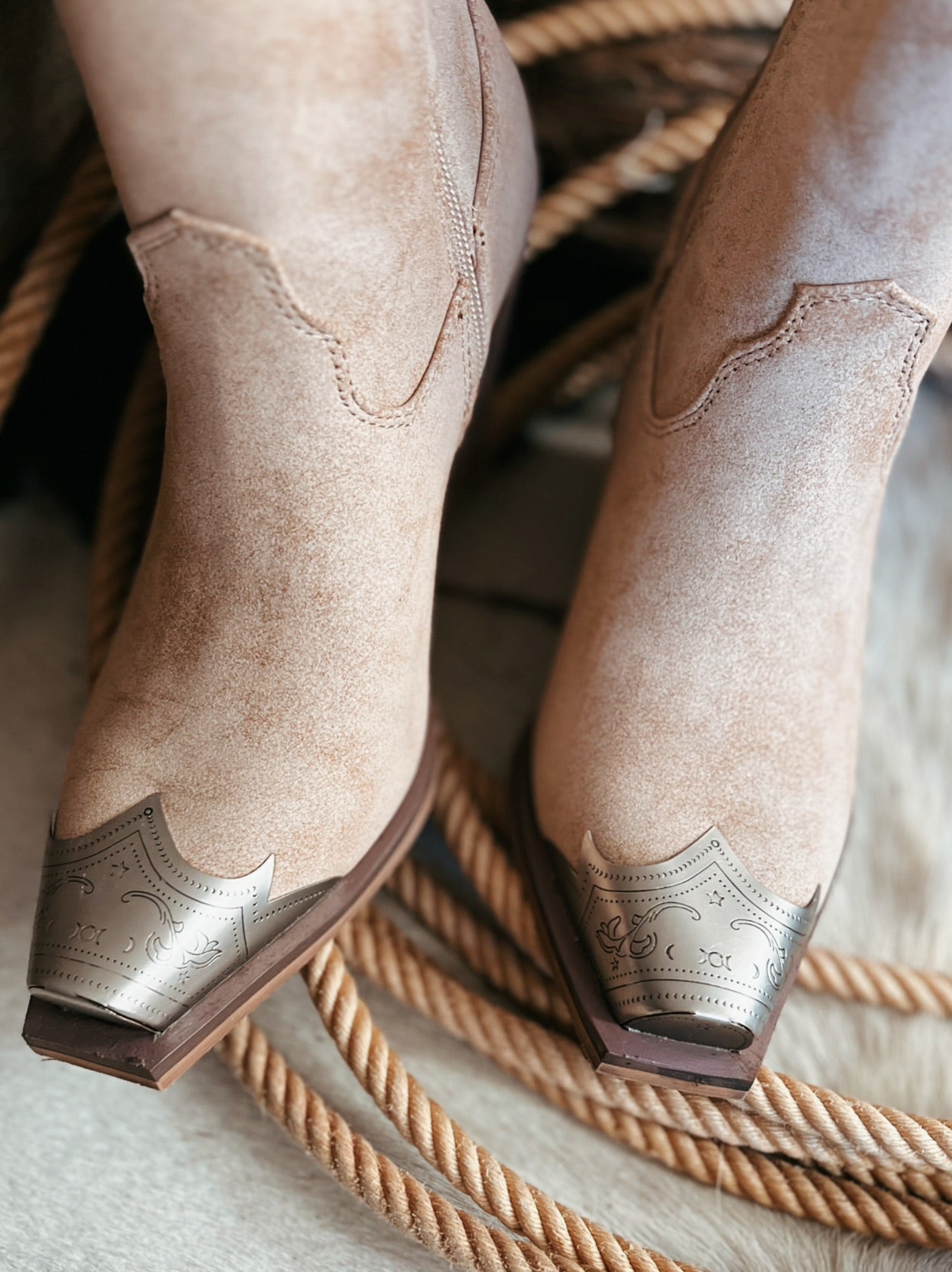 Jimi Nude Booties