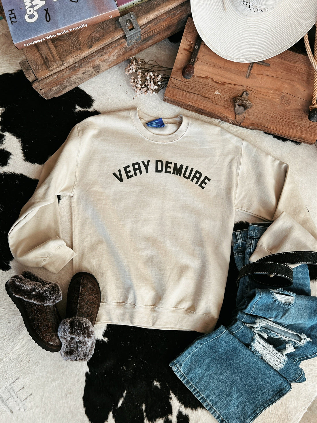 Very Demure Crewneck Sweatshirt*