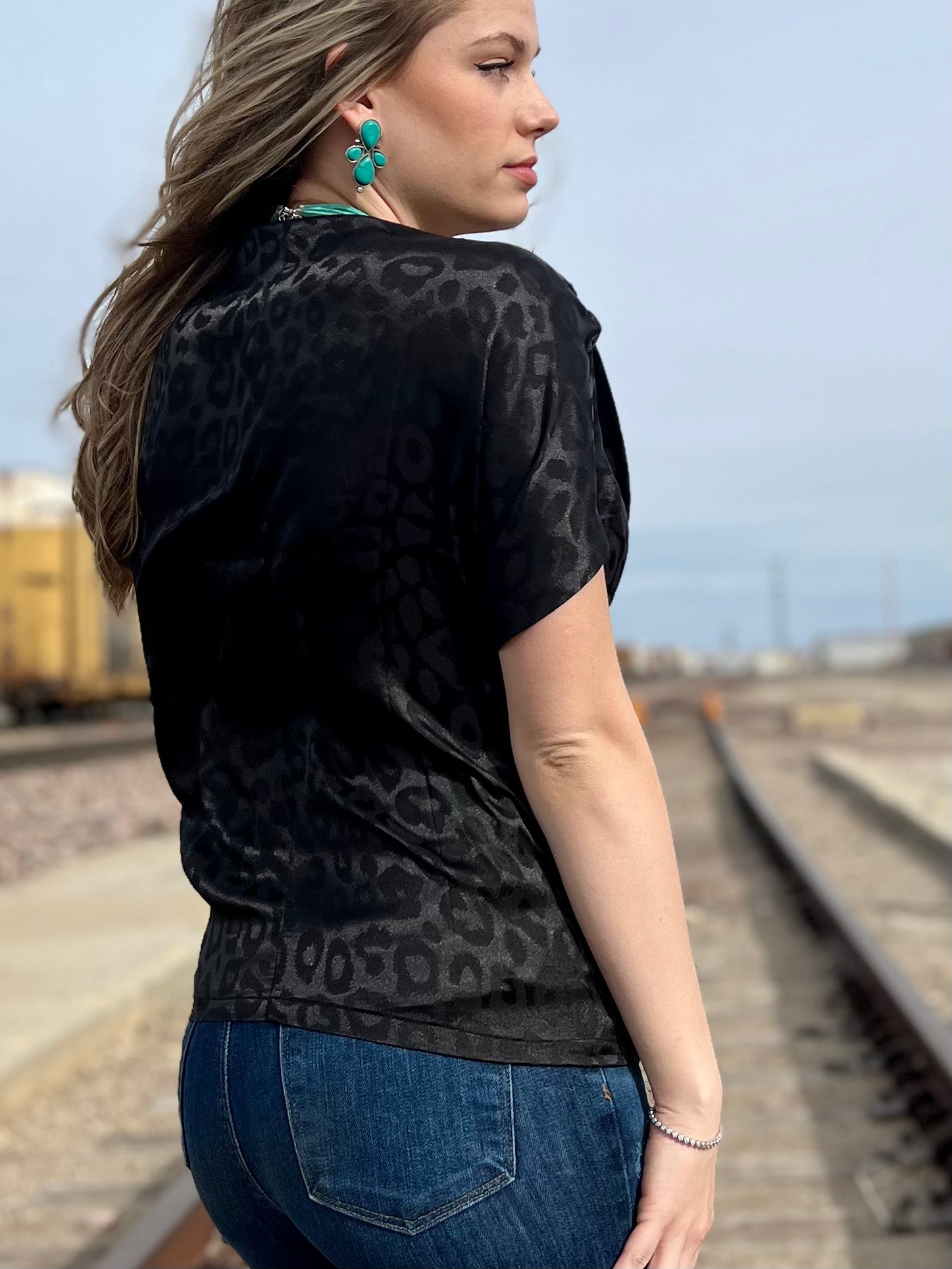 Two Step Black Top
